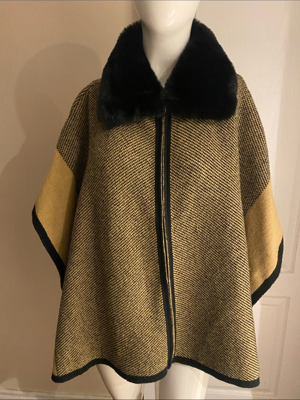 Martha Steward Camel and Black Knit Cape with Faux Fur Collar